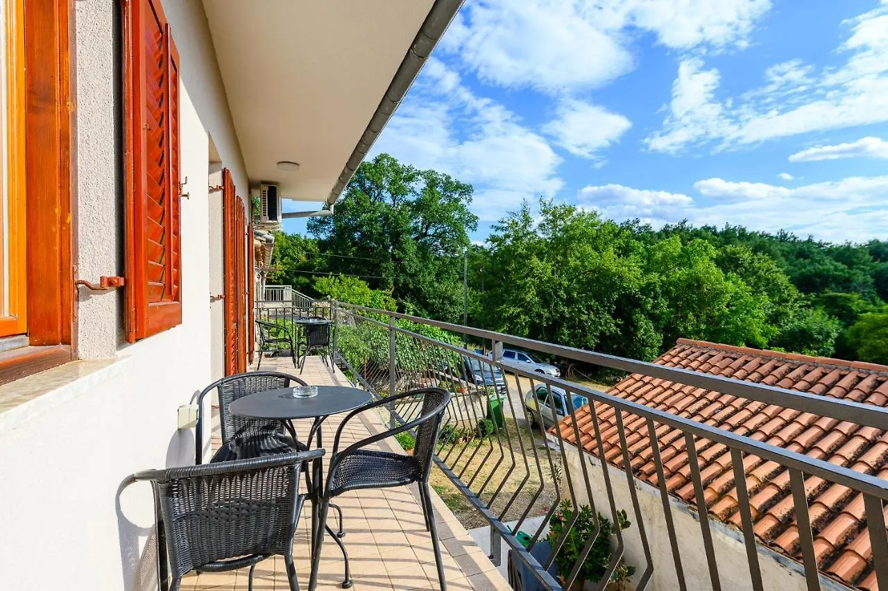Martinski Aparment Paradiz 2190