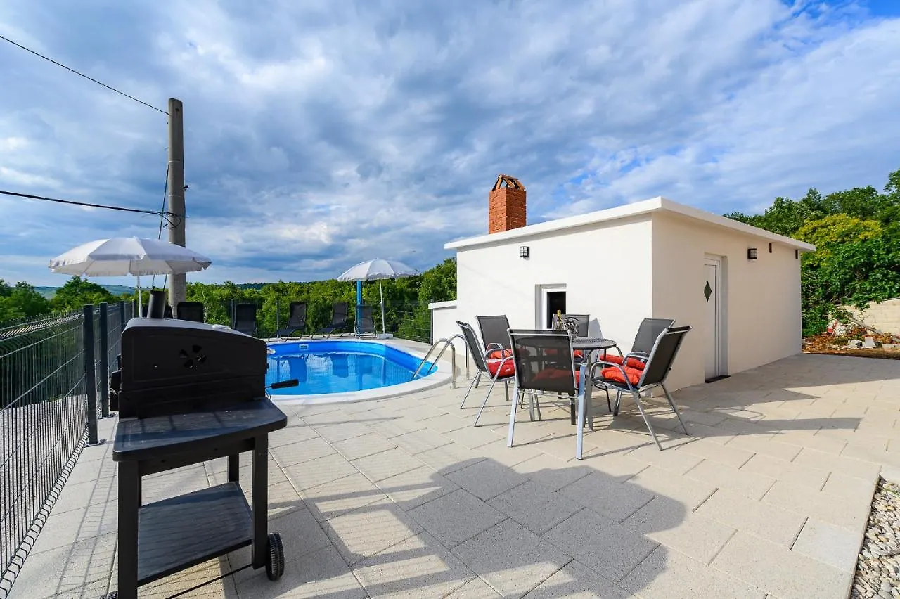 Martinski Aparment Paradiz 2190